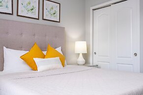 8822 GC - Fabulous 5BR Townhome: Pet Friendly