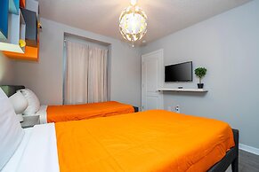 8822 GC - Fabulous 5BR Townhome: Pet Friendly