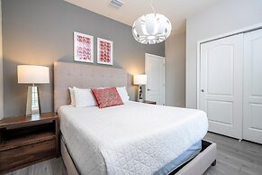 8822 GC - Fabulous 5BR Townhome: Pet Friendly