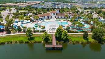 8822 GC - Fabulous 5BR Townhome: Pet Friendly