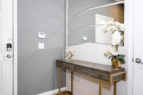 8822 GC - Fabulous 5BR Townhome: Pet Friendly