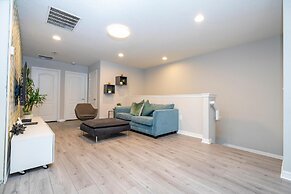 8822 GC - Fabulous 5BR Townhome: Pet Friendly