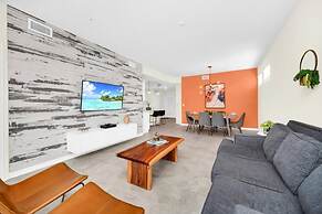 3131 PD - Luxury 3-bed Condo in Storey Lake Resort