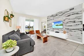 3131 PD - Luxury 3-bed Condo in Storey Lake Resort