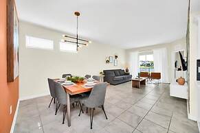 3131 PD - Luxury 3-bed Condo in Storey Lake Resort