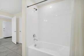 3131 PD - Luxury 3-bed Condo in Storey Lake Resort