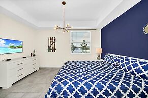 3131 PD - Luxury 3-bed Condo in Storey Lake Resort