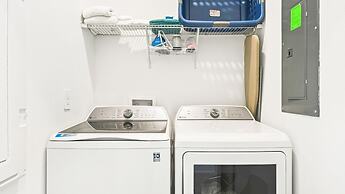 1152 KS - Champions Bliss: 5-bed Marvel, Princess