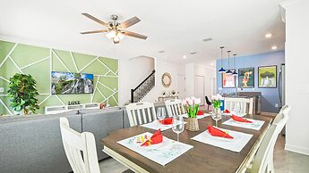 1152 KS - Champions Bliss: 5-bed Marvel, Princess