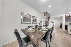 2027 MD - Windsor Westside Tranquil Haven