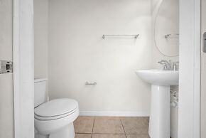 2027 MD - Windsor Westside Tranquil Haven