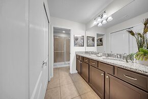 2027 MD - Windsor Westside Tranquil Haven