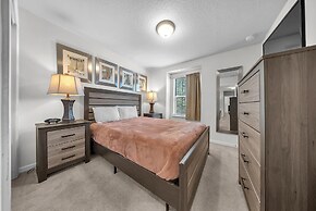 2027 MD - Windsor Westside Tranquil Haven