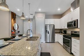 2652 SS - Enchanted 4-bedroom Disney Haven