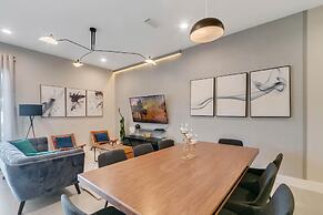 2652 SS - Enchanted 4-bedroom Disney Haven