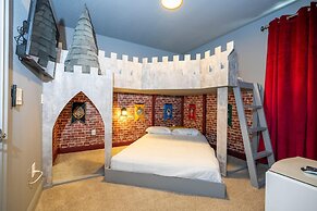 510 BS - 5BD Elegant Escape: Private Haven