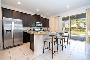 510 BS - 5BD Elegant Escape: Private Haven