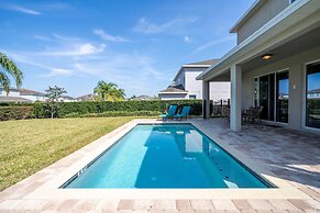 510 BS - 5BD Elegant Escape: Private Haven