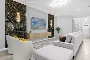 8881 QL Serenity Haven Luxurious Disney World