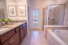 1643 LA - Luxurious Retreat Windsor at Westside