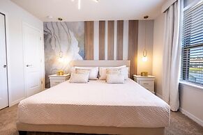 1643 LA - Luxurious Retreat Windsor at Westside