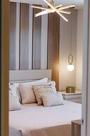 1643 LA - Luxurious Retreat Windsor at Westside