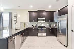 1562 OL - 8BR Tranquil Escape