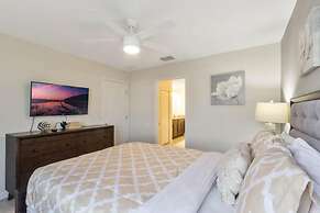 1562 OL - 8BR Tranquil Escape