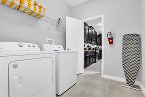 9008 PM - 5BD Serenity Villa: A Paradise Retreat