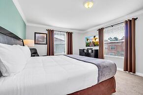 9008 PM - 5BD Serenity Villa: A Paradise Retreat