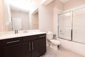 172 VD - Blissful Haven: Serene Retreat