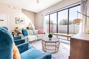 172 VD - Blissful Haven: Serene Retreat