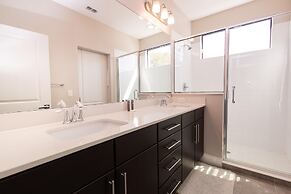 172 VD - Blissful Haven: Serene Retreat