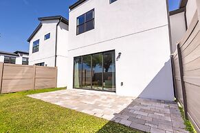 172 VD - Blissful Haven: Serene Retreat