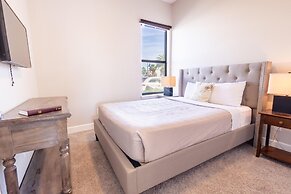 172 VD - Blissful Haven: Serene Retreat