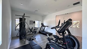 8761 ZD - 3 BD The Hub Paradise Cozy Place