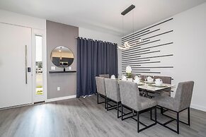 8761 ZD - 3 BD The Hub Paradise Cozy Place