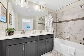 1569 SD - Modern Champions Gate Escape