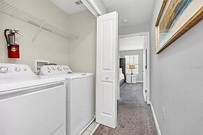 1569 SD - Modern Champions Gate Escape