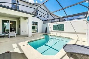 1569 SD - Modern Champions Gate Escape