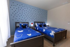 8984 SD - Serene Lucaya Retreat