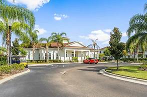 8984 SD - Serene Lucaya Retreat