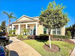 8984 SD - Serene Lucaya Retreat