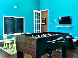 8984 SD - Serene Lucaya Retreat