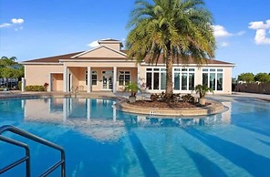 8984 SD - Serene Lucaya Retreat