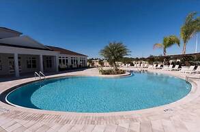 8984 SD - Serene Lucaya Retreat