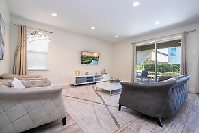 421 NP - Exquisite Retreat at Encore Resort