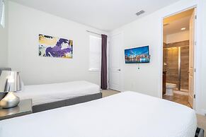 421 NP - Exquisite Retreat at Encore Resort