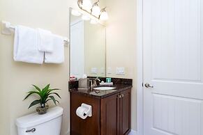 421 NP - Exquisite Retreat at Encore Resort