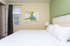 421 NP - Exquisite Retreat at Encore Resort